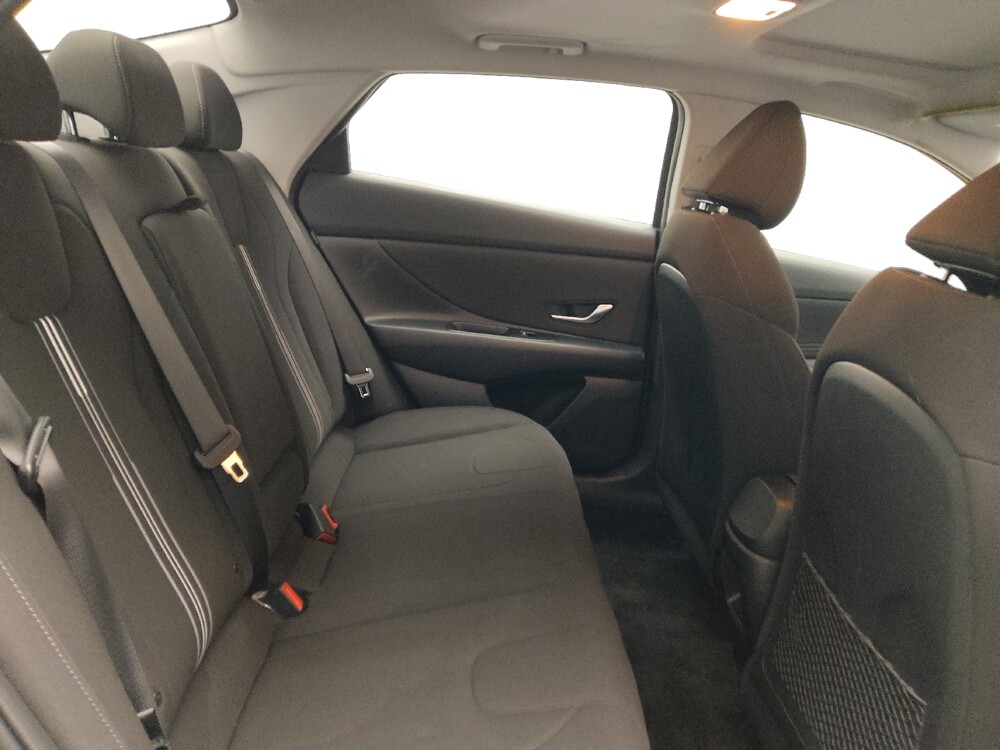 2025 Hyundai Elantra in Duluth, GA 30096 - 18109689 19