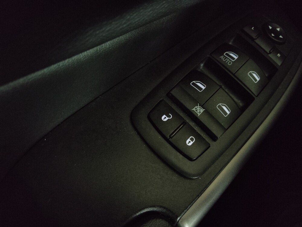 2020 Jeep Cherokee in Conyers, GA 30094 - 18109692 27