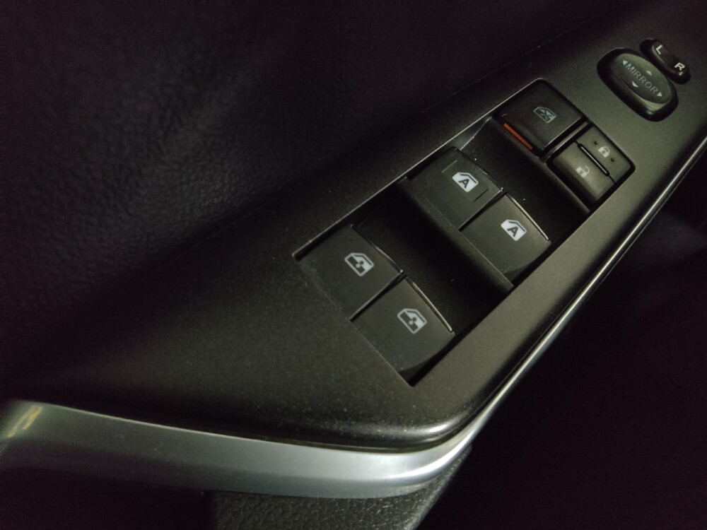 2017 Toyota Camry in Union City, GA 30291 - 18109696 27