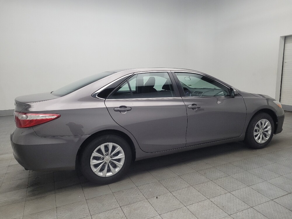 2017 Toyota Camry in Union City, GA 30291 - 18109696 10