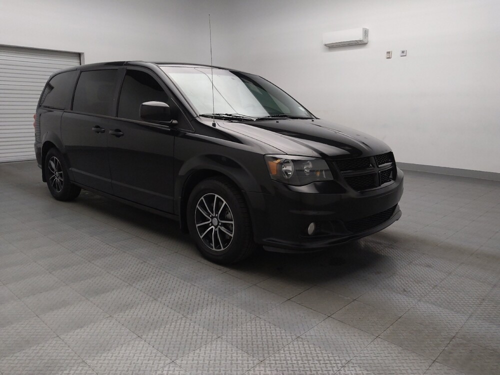 2018 Dodge Grand Caravan in Tulsa, OK 74145 - 18109702 13