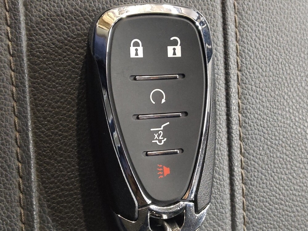 2018 Chevrolet Traverse in Tulsa, OK 74145 - 18109709 32