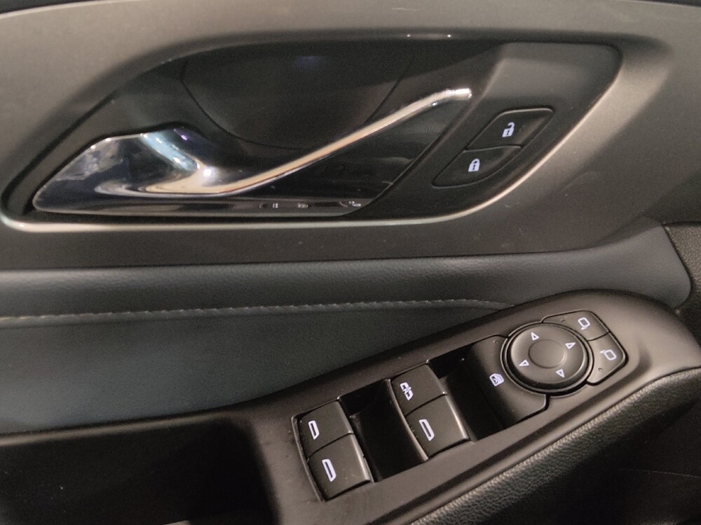 2018 Chevrolet Traverse in Tulsa, OK 74145 - 18109709 27