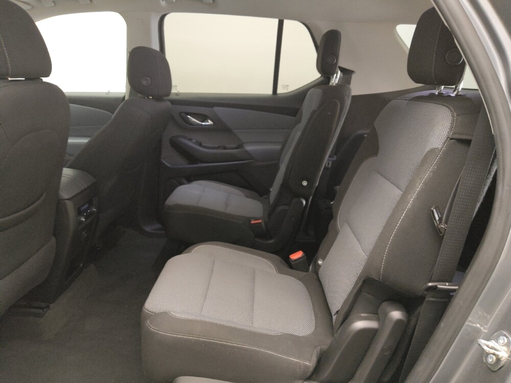 2018 Chevrolet Traverse in Tulsa, OK 74145 - 18109709 18