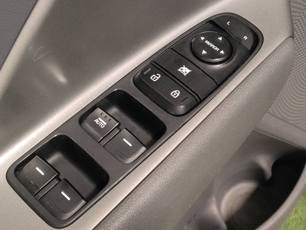 2022 Kia Niro in Lewisville, TX 75067 - 18109711 27