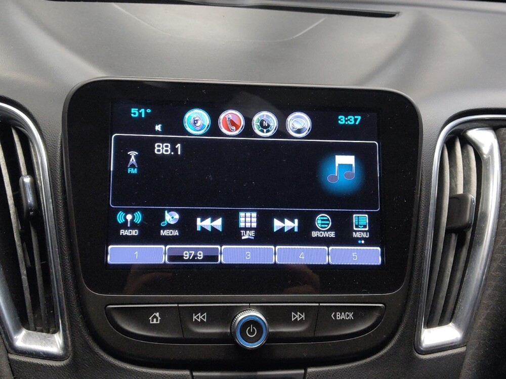 2018 Chevrolet Malibu in El Paso, TX 79907 - 18109712 25