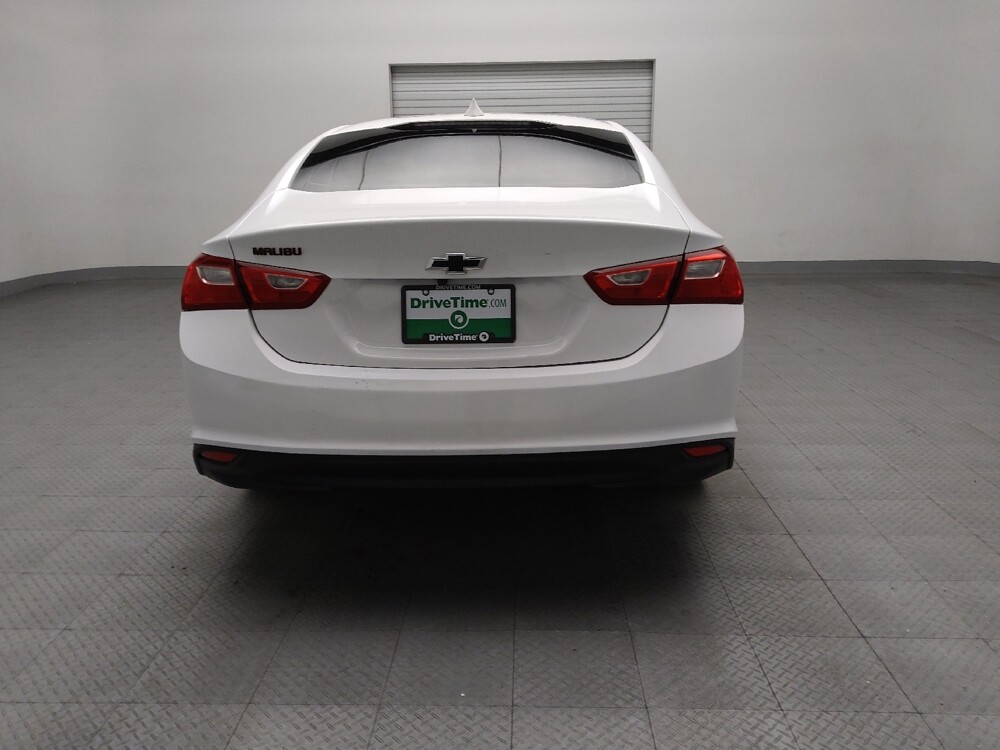 2018 Chevrolet Malibu in El Paso, TX 79907 - 18109712 7