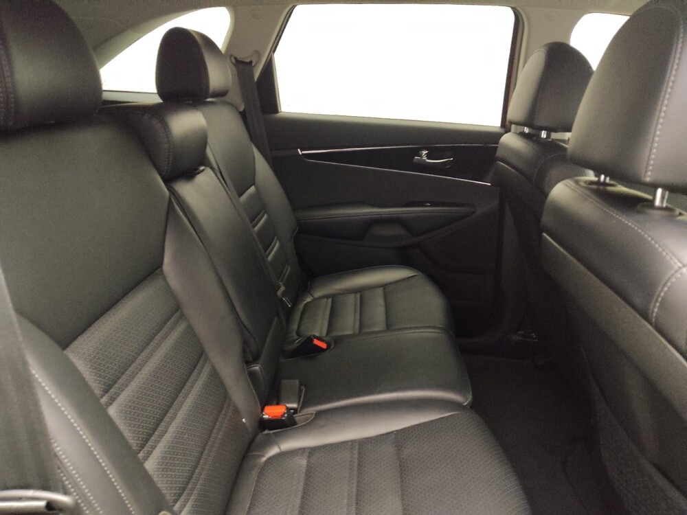 2019 Kia Sorento in Lewisville, TX 75067 - 18109728 19