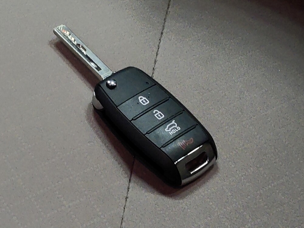 2016 Kia Sorento in Tucson, AZ 85705 - 18109730 32