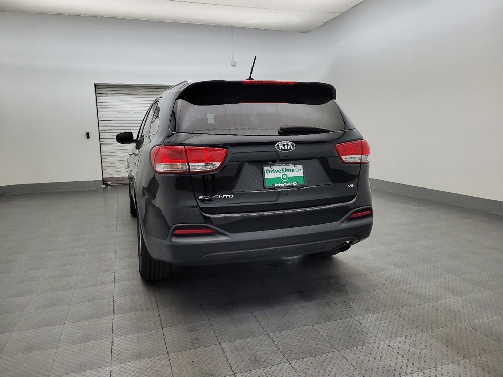 2016 Kia Sorento in Tucson, AZ 85705 - 18109730 6