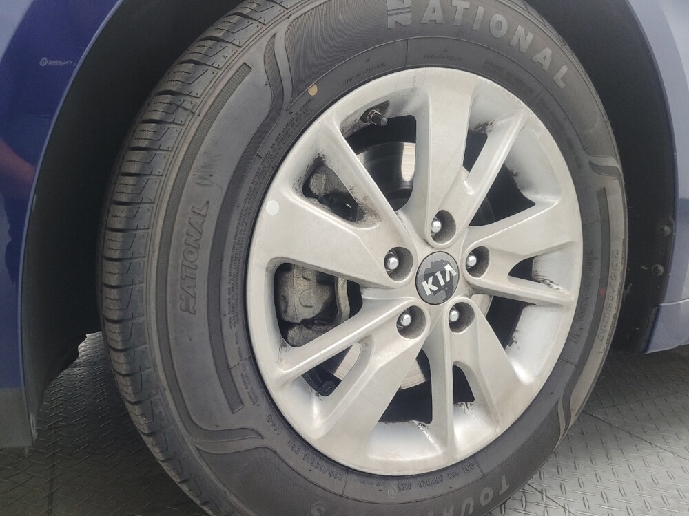 2017 Kia Optima in Mesa, AZ 85210 - 18109731 31