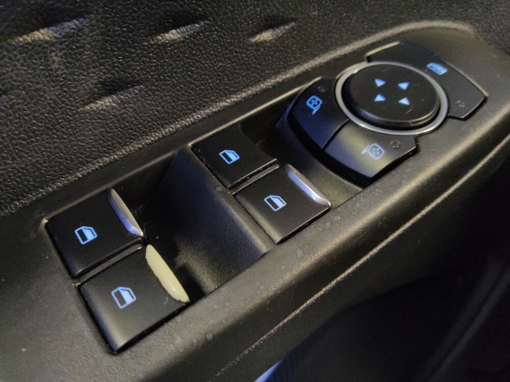 2020 Ford Escape in Mesa, AZ 85210 - 18109736 27