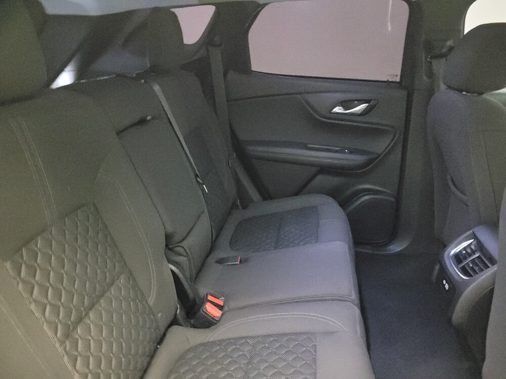 2019 Chevrolet Blazer in Chandler, AZ 85225 - 18109740 19