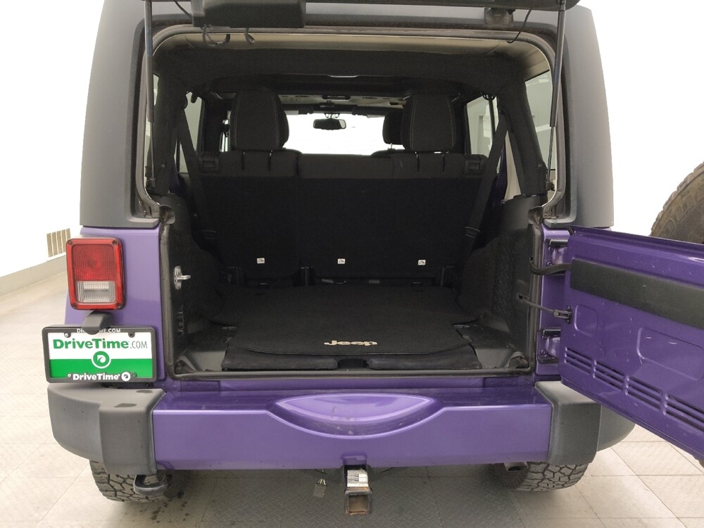 2017 Jeep Wrangler in Tampa, FL 33612 - 18109751 29