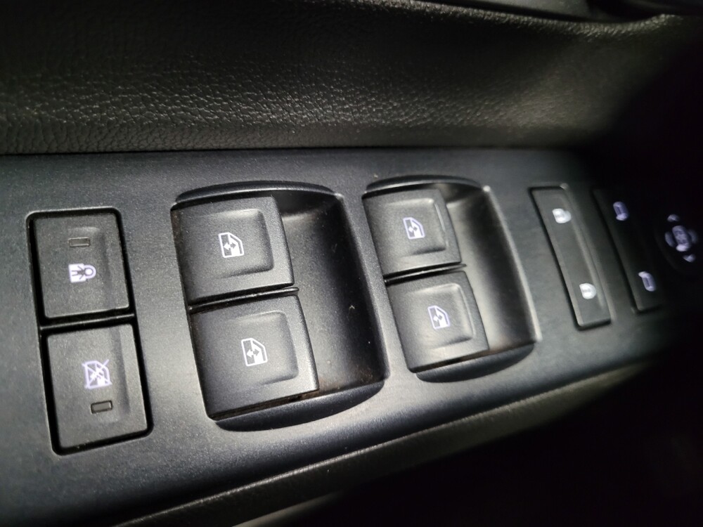 2017 Chevrolet Silverado 1500 in Las Vegas, NV 89102 - 18109753 27