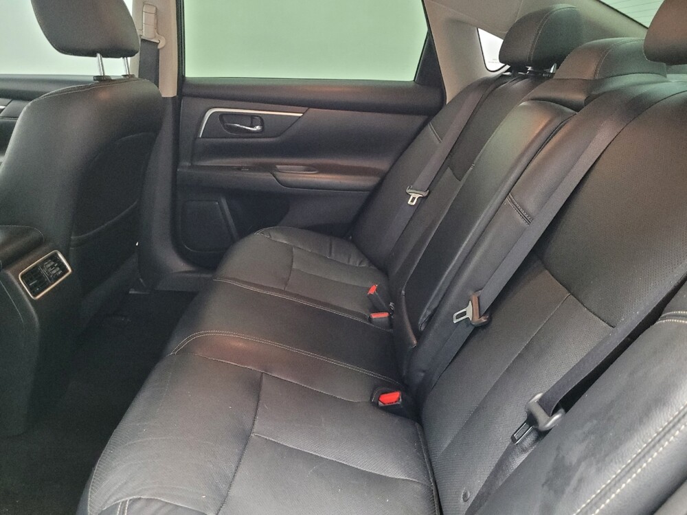 2016 Nissan Altima in Las Vegas, NV 89104 - 18109756 18