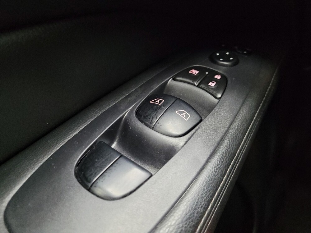 2019 Nissan Pathfinder in Las Vegas, NV 89104 - 18109757 27