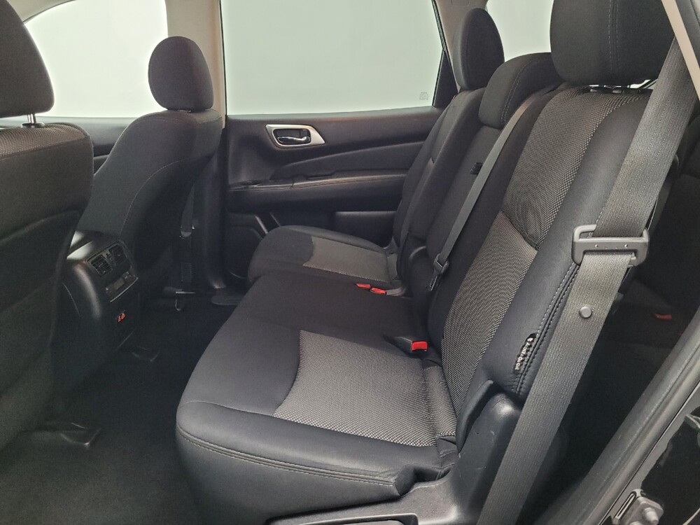 2019 Nissan Pathfinder in Las Vegas, NV 89104 - 18109757 18