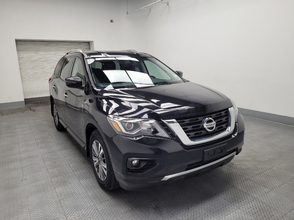 2019 Nissan Pathfinder in Las Vegas, NV 89104 - 18109757 13