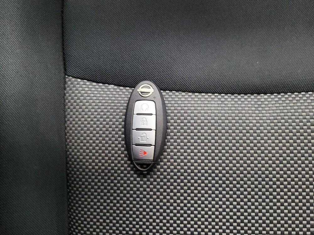 2019 Nissan Pathfinder in Las Vegas, NV 89104 - 18109757 32