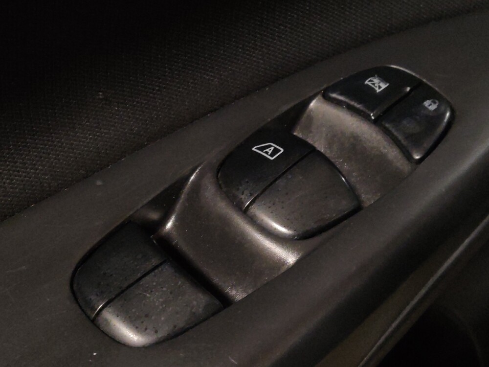 2019 Nissan Sentra in Raleigh, NC 27604 - 18109764 27