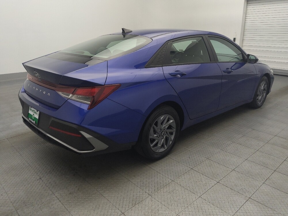 2024 Hyundai Elantra in Lauderdale Lakes, FL 33313 - 18109765 9