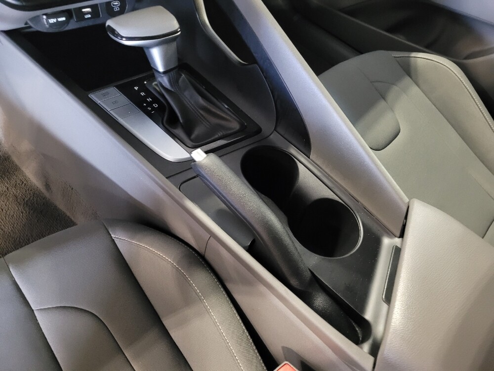 2024 Hyundai Elantra in Lauderdale Lakes, FL 33313 - 18109765 26