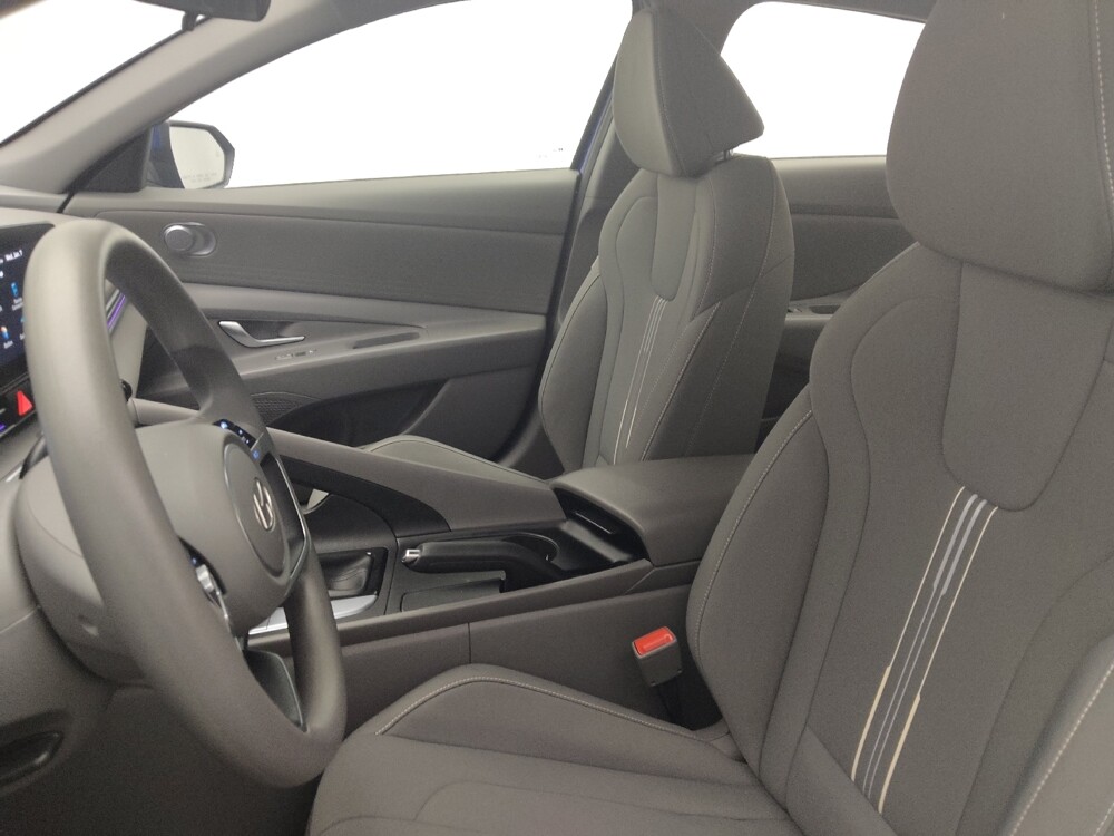 2024 Hyundai Elantra in Lauderdale Lakes, FL 33313 - 18109765 17