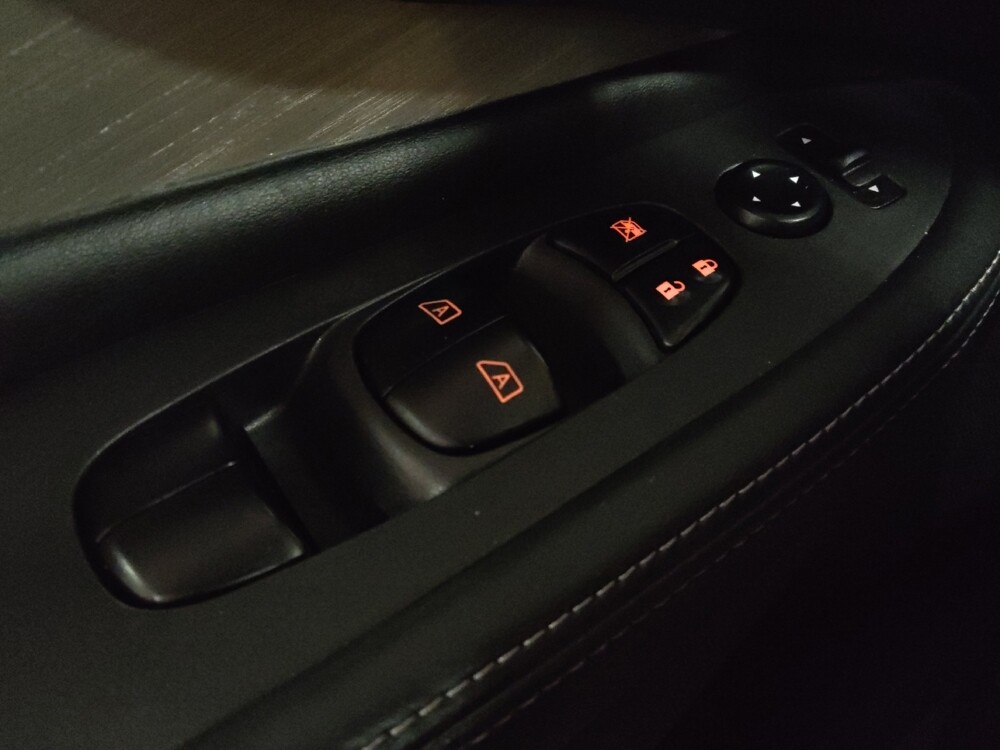 2018 Nissan Murano in Raleigh, NC 27604 - 18109771 27