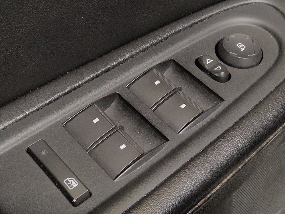 2015 GMC Acadia in Salem, VA 24153 - 18109773 27