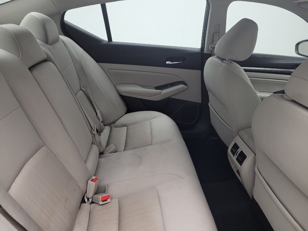 2019 Nissan Altima in Greenville, SC 29607 - 18109796 19