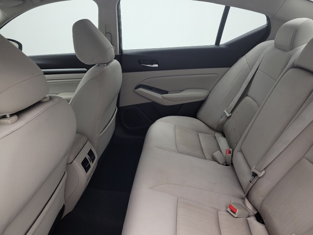 2019 Nissan Altima in Greenville, SC 29607 - 18109796 18