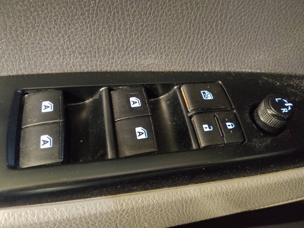 2019 Toyota Camry in Charlotte, NC 28213 - 18109798 27