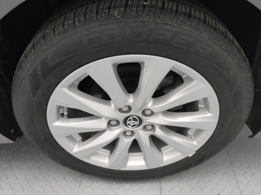 2019 Toyota Camry in Charlotte, NC 28213 - 18109798 31