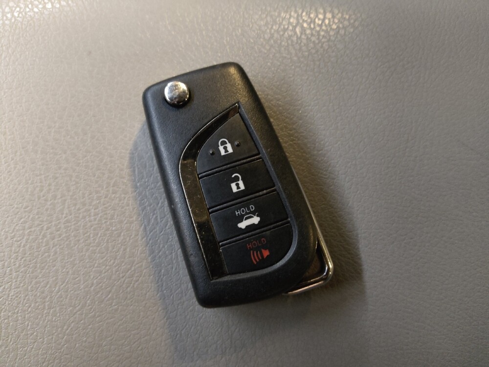 2019 Toyota Camry in Charlotte, NC 28213 - 18109798 32