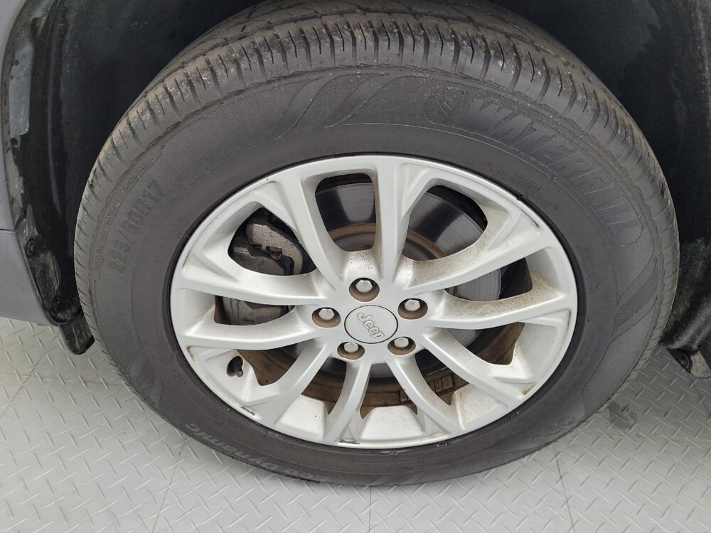 2019 Jeep Cherokee in Charlotte, NC 28273 - 18109800 31