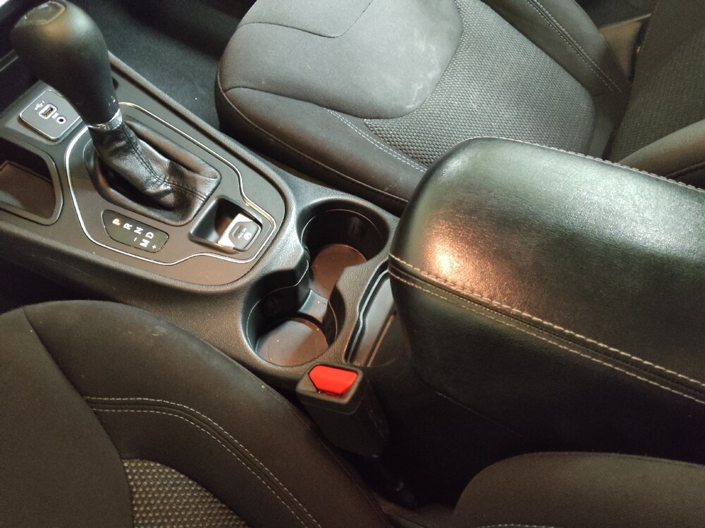 2019 Jeep Cherokee in Charlotte, NC 28273 - 18109800 26