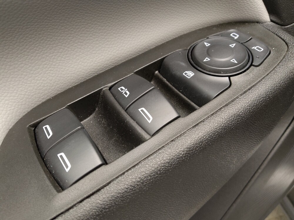 2024 Chevrolet Equinox in Lakewood, CO 80215 - 18109809 27