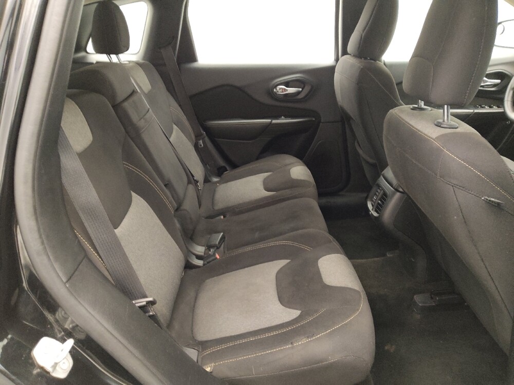 2016 Jeep Cherokee in Corpus Christi, TX 78412 - 18109823 19