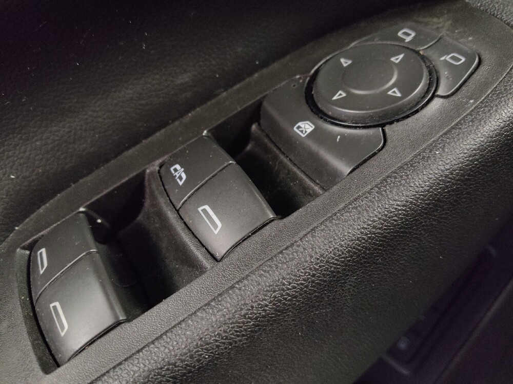 2021 Chevrolet Equinox in Metairie, LA 70006 - 18109826 27