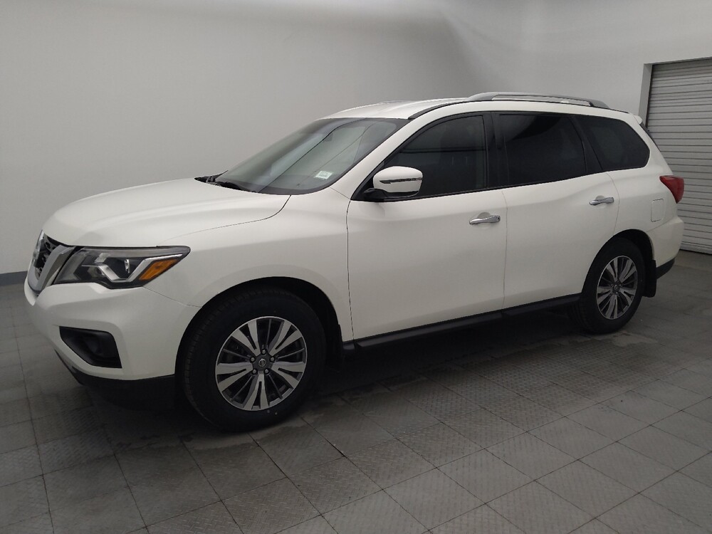 2020 Nissan Pathfinder in Metairie, LA 70006 - 18109828 2
