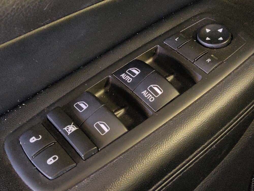 2018 Jeep Grand Cherokee in Live Oak, TX 78233 - 18109830 27