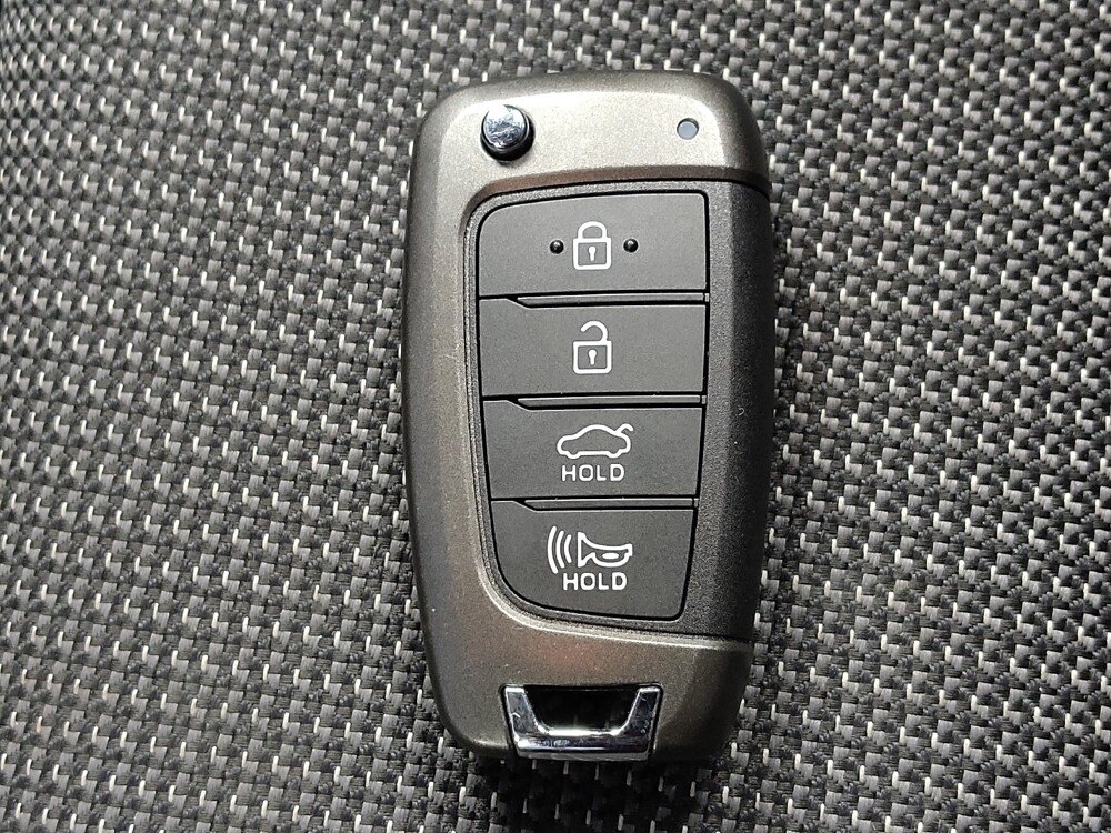 2021 Hyundai Accent in Metairie, LA 70006 - 18109838 32