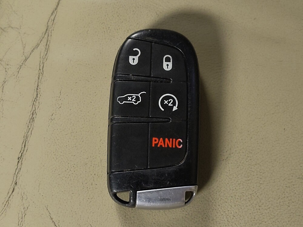 2019 Jeep Grand Cherokee in Live Oak, TX 78233 - 18109840 32