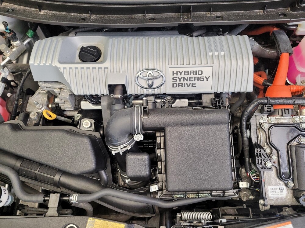 2015 Toyota Prius in Miamisburg, OH 45342 - 18109849 30