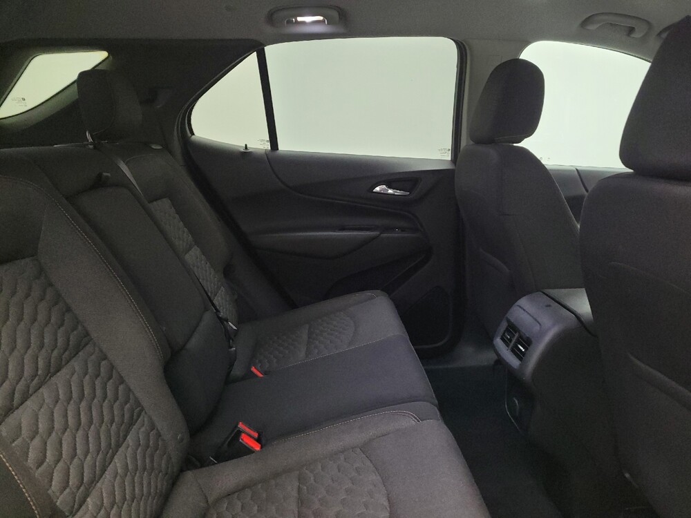 2018 Chevrolet Equinox in Fairfield, OH 45014 - 18109854 19