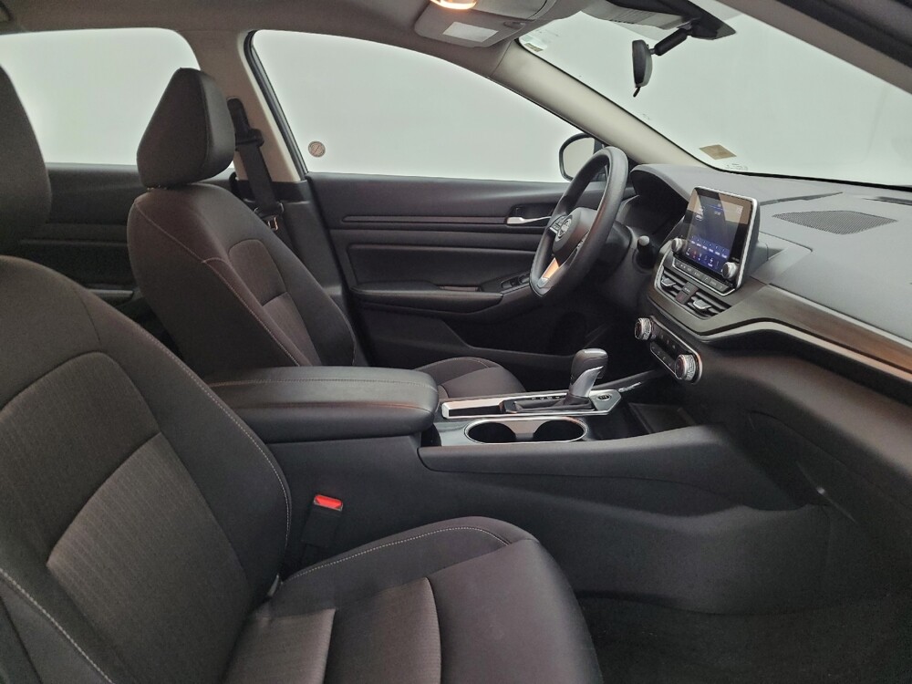 2024 Nissan Altima in Maple Heights, OH 44137 - 18109855 21