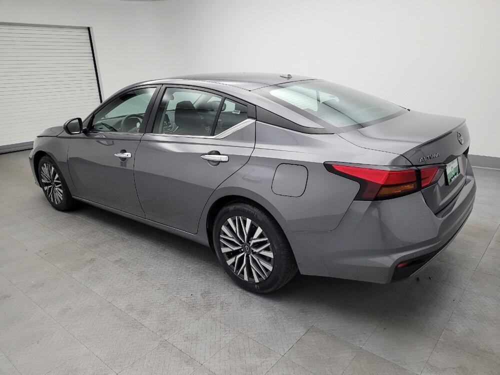 2024 Nissan Altima in Maple Heights, OH 44137 - 18109855 3