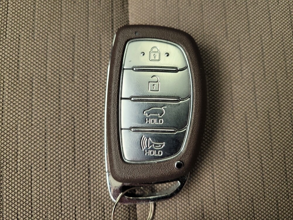 2020 Hyundai Tucson in Cincinnati, OH 45255 - 18109856 32