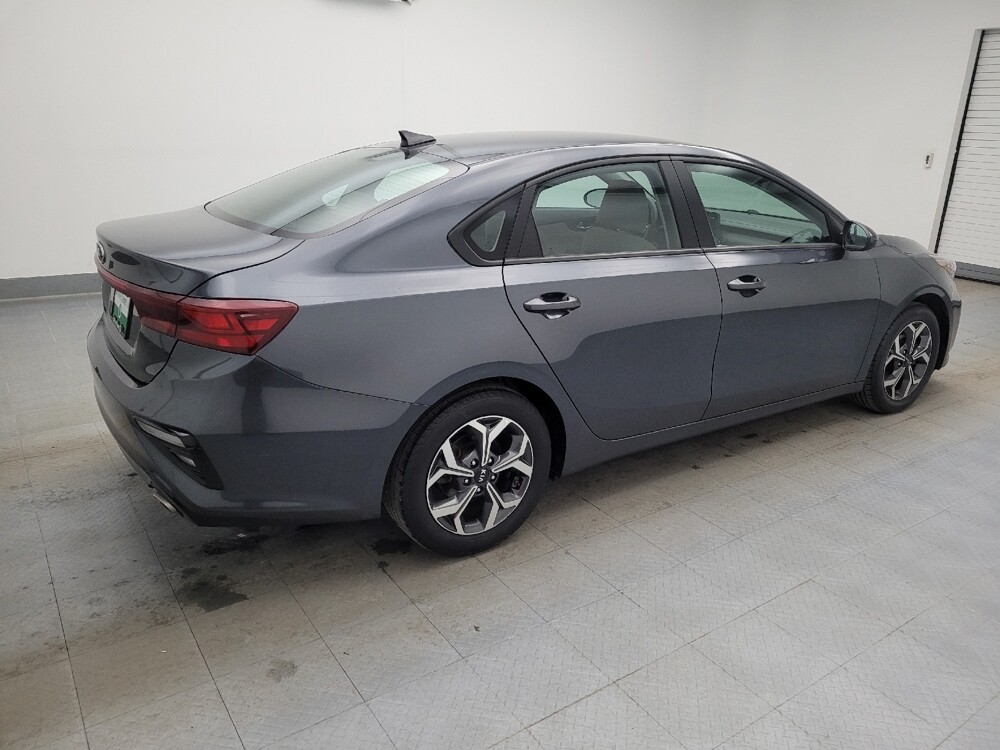 2020 Kia Forte in Toledo, OH 43617 - 18109857 10